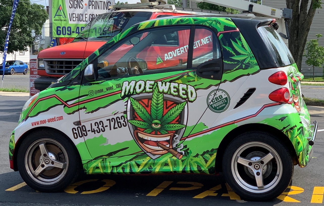 The Cannabis Businessman Moe Weed: the Santa Claus of Cannabis